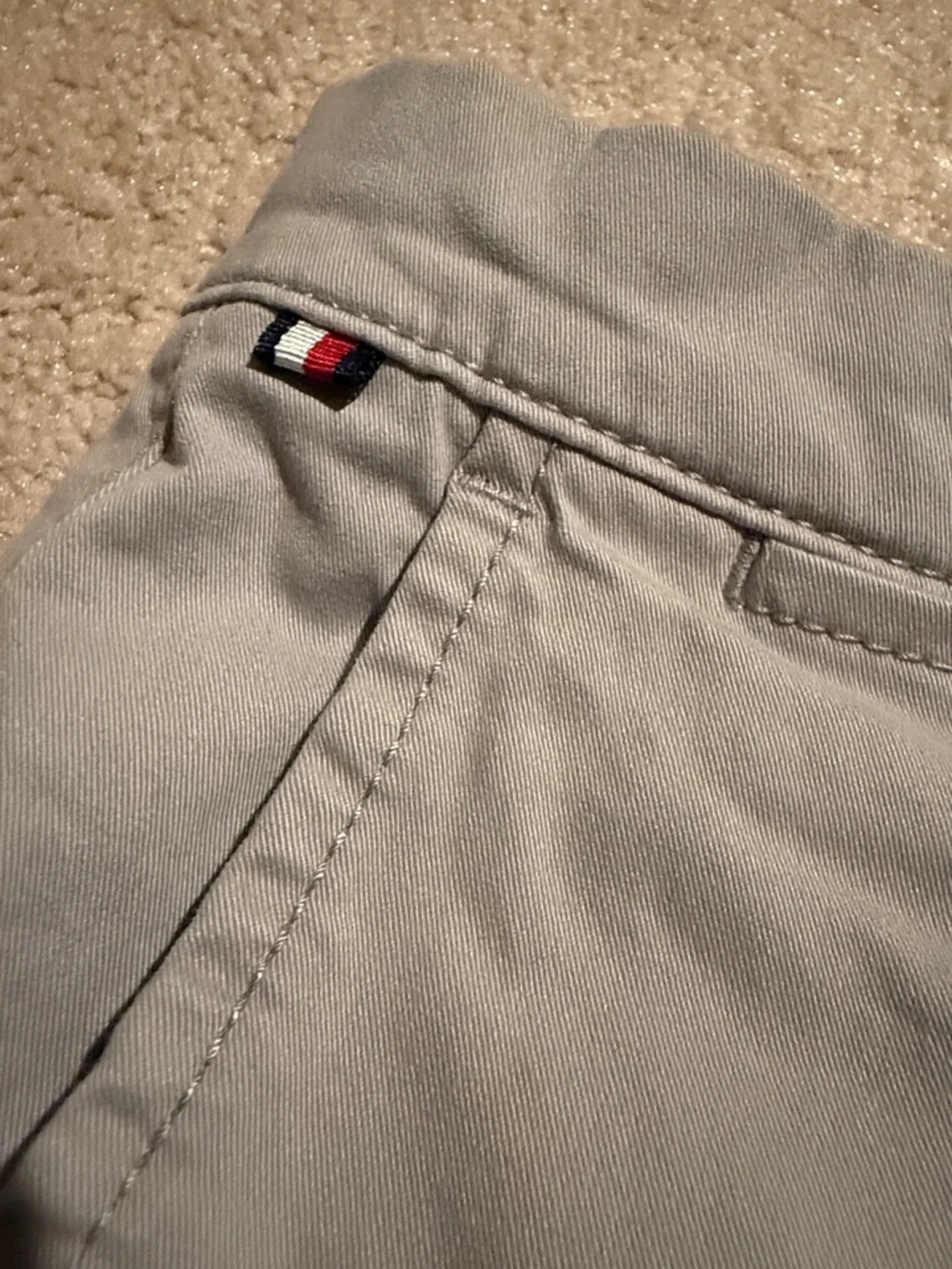 Tommy Hilfiger Men's Light Grey Regular Fit Stretch Pants - Picture 4 of 7